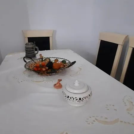Apartament Clara * Permet