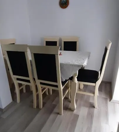 Apartment Apartament Clara Permet