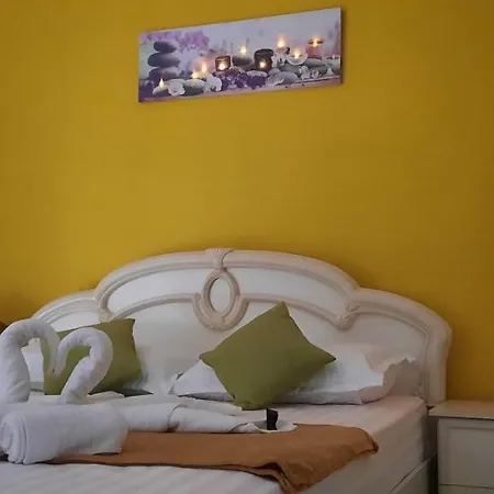 Apartament Clara *